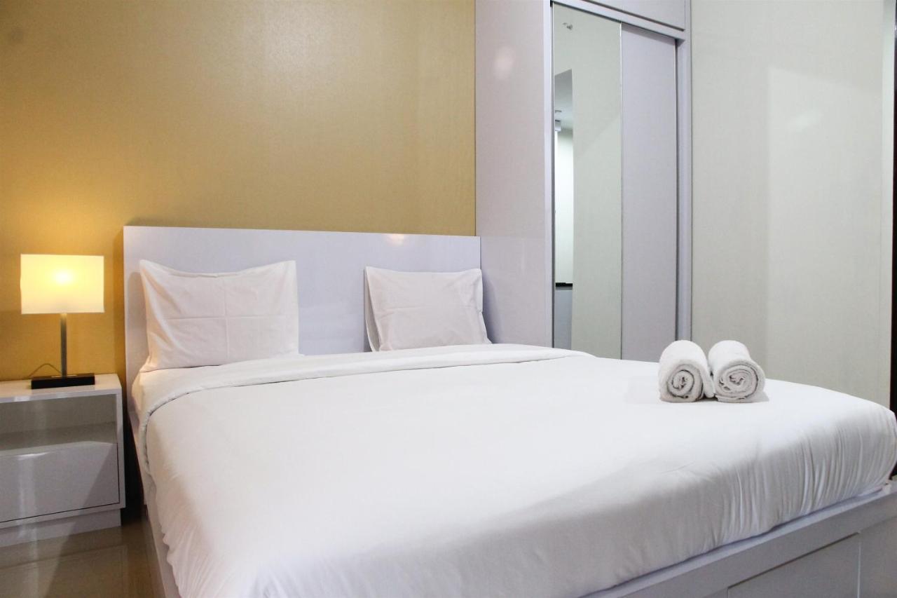 Comfortable Studio Apartment Grand Dhika City By Travelio Bekasi Extérieur photo