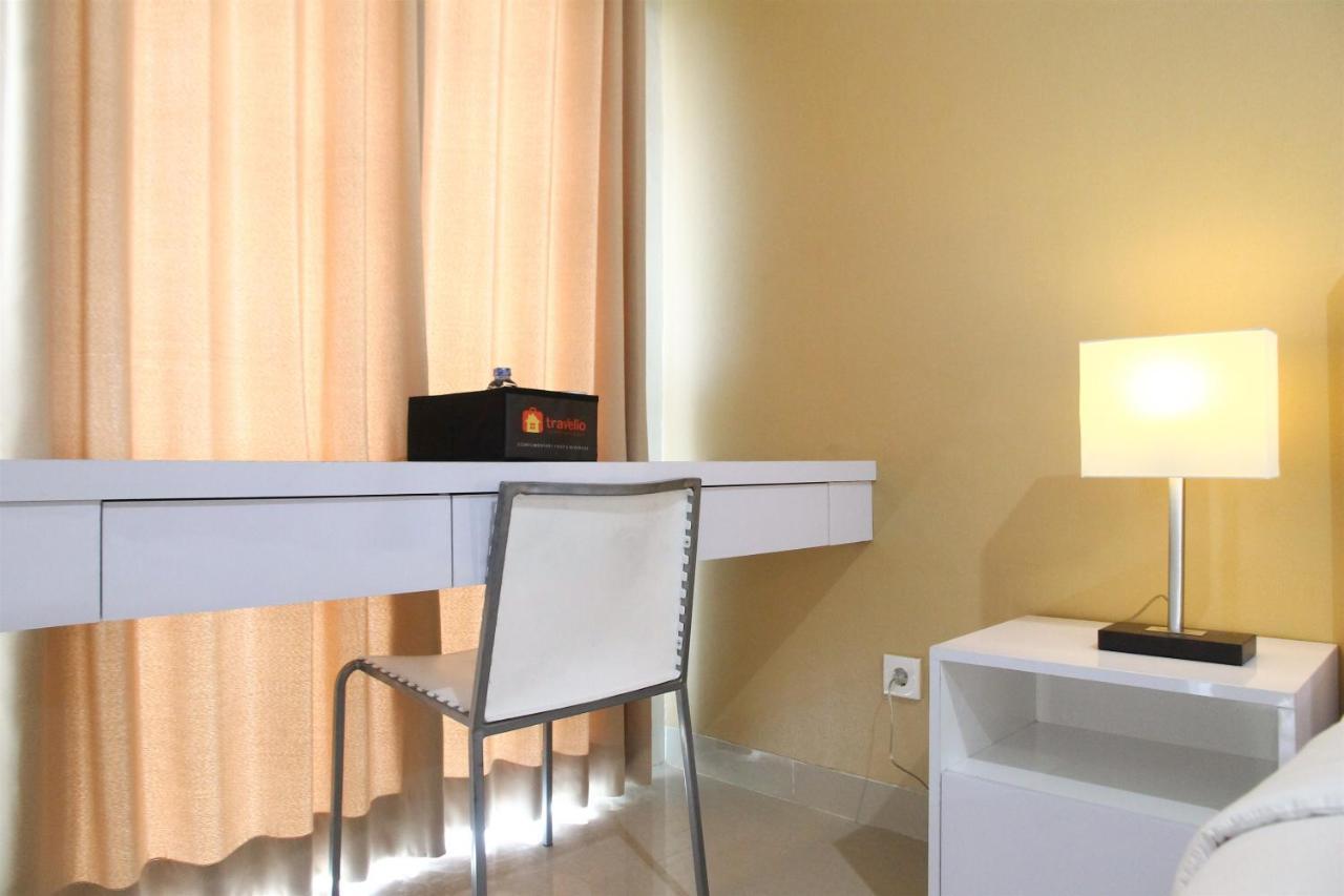Comfortable Studio Apartment Grand Dhika City By Travelio Bekasi Extérieur photo